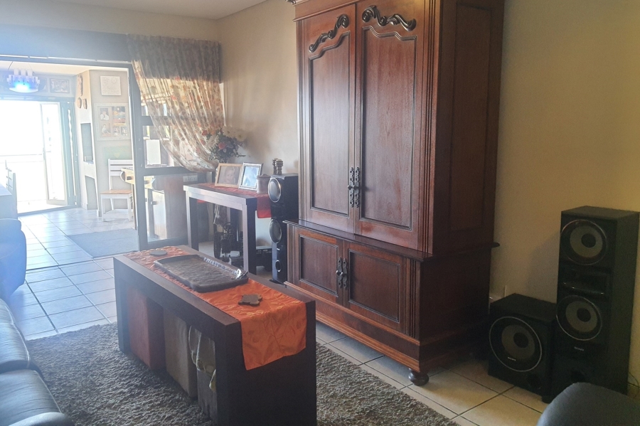 3 Bedroom Property for Sale in Mossel Bay Central Western Cape